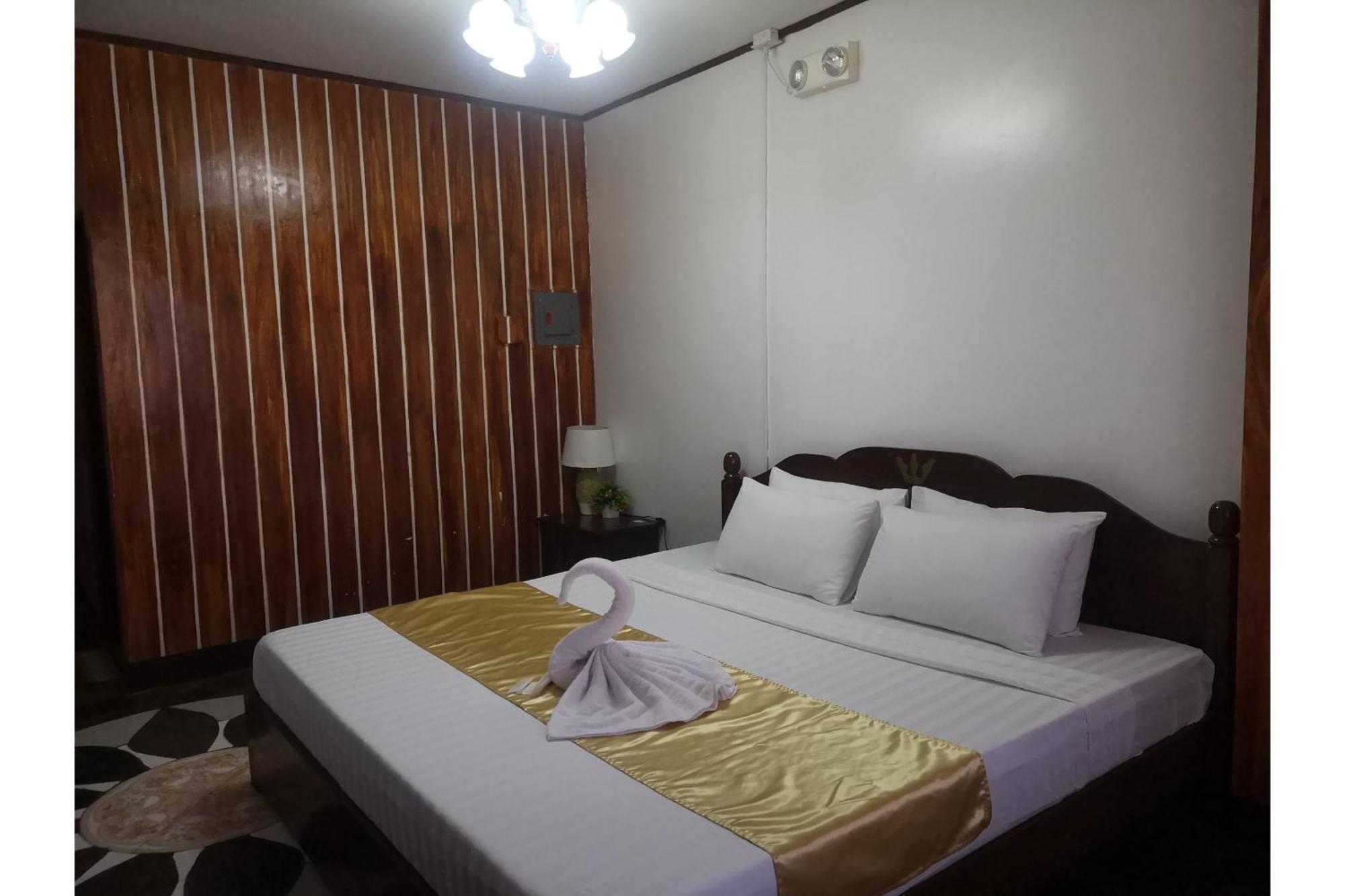 פורטו פרינססה Oyo 880 Flores De Musa Inn מראה חיצוני תמונה